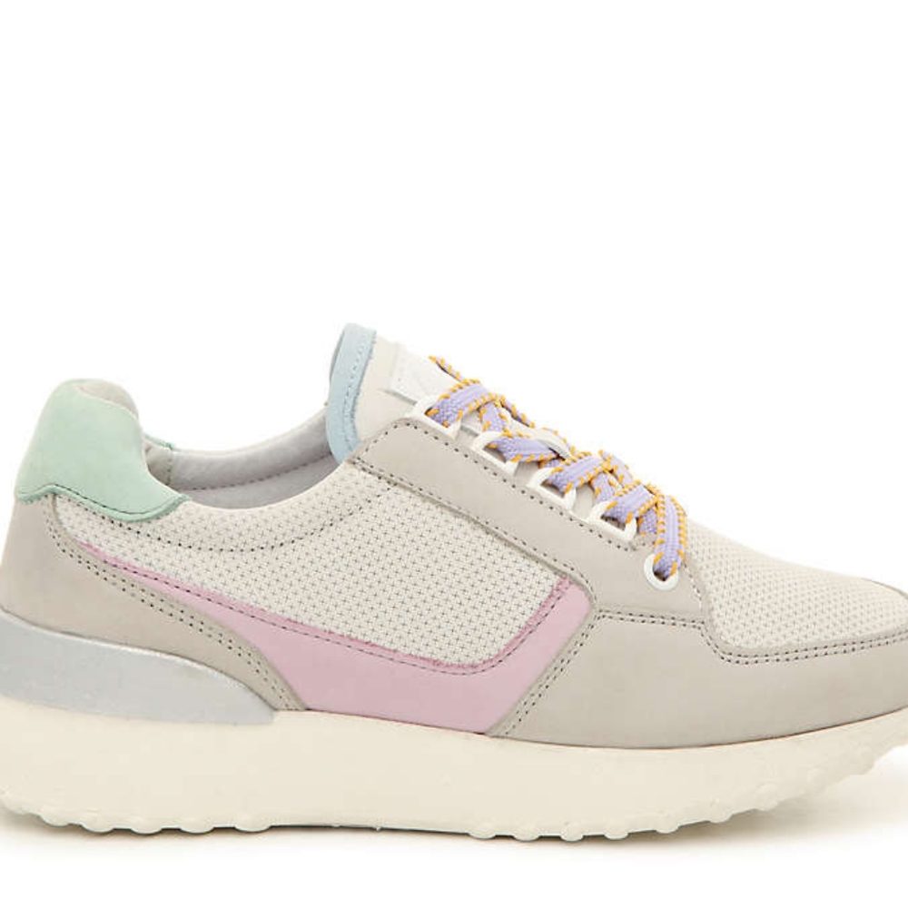 🍨🌸Brand New Pastel Bullboxer Caroline Sneakers